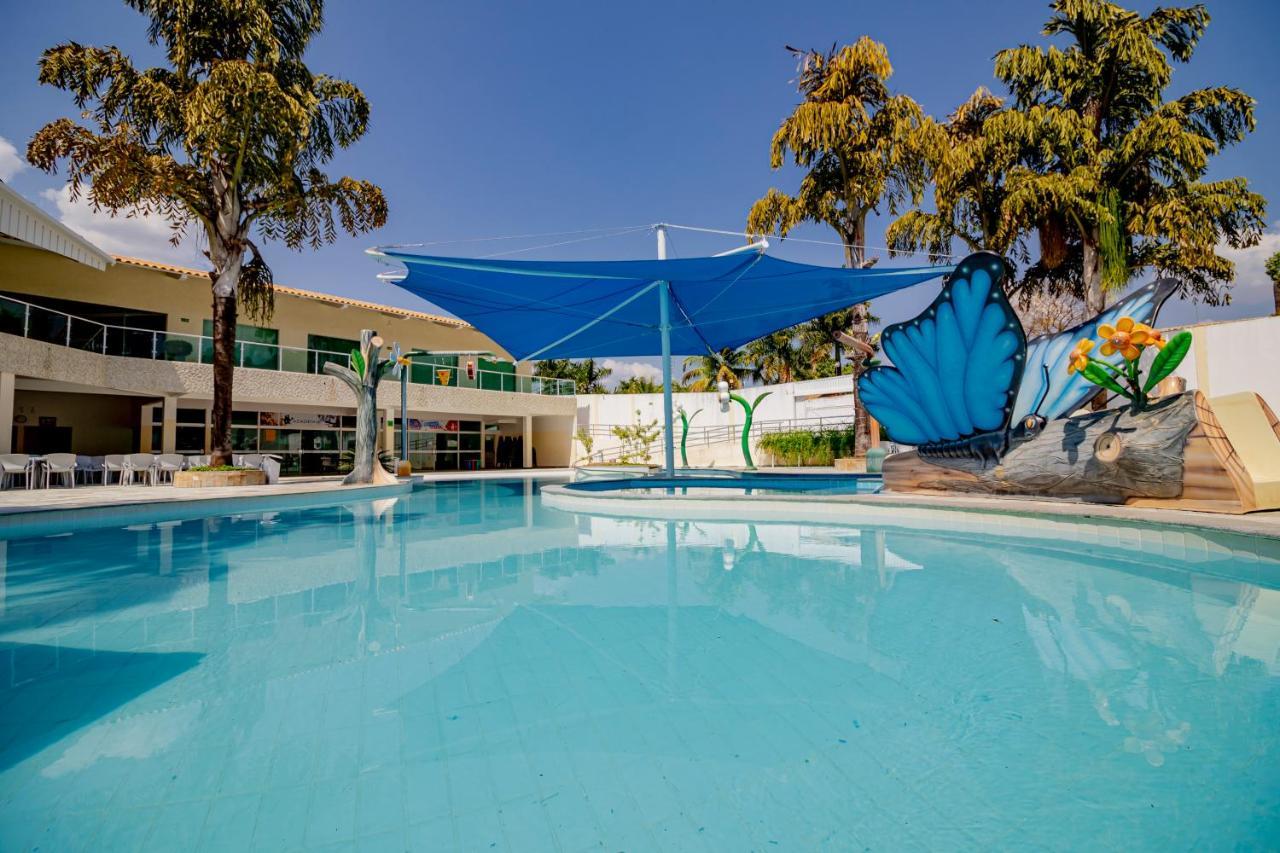 Diroma Resort Com Um Dia No Acqua Park Caldas Novas Buitenkant foto