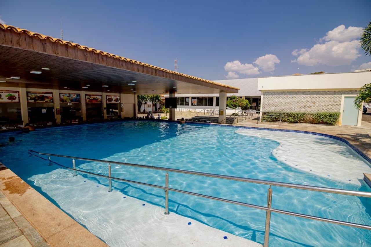 Diroma Resort Com Um Dia No Acqua Park Caldas Novas Buitenkant foto